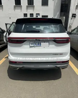 New Jetour X90 Plus 2023 Ivory