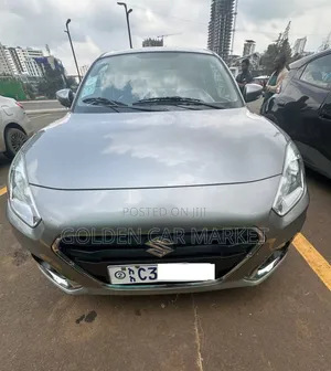 Photo - Suzuki Dzire 2022 Silver