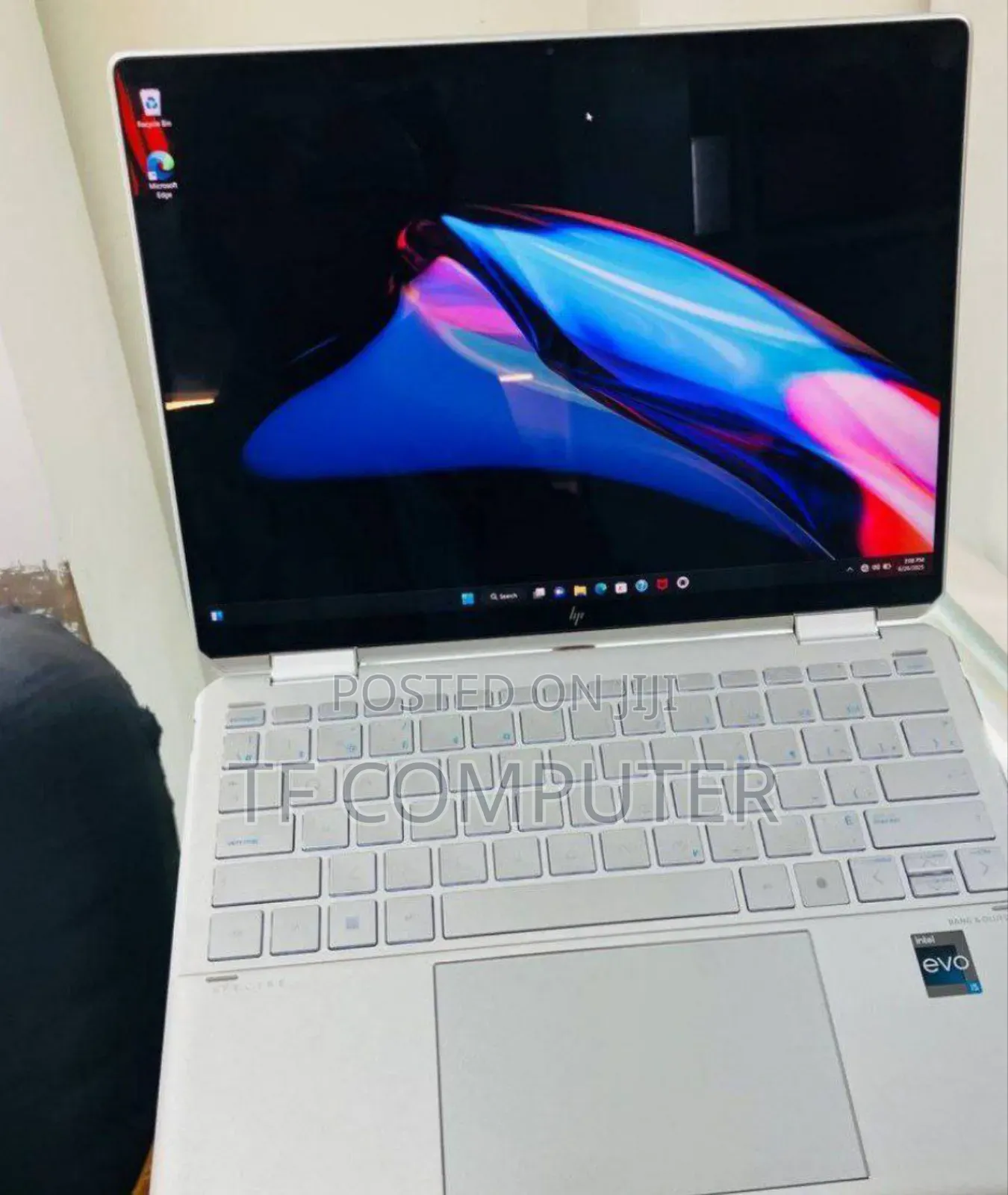 New Laptop HP Spectre 16GB Intel Core I5 SSD 1T