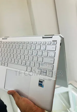 New Laptop HP Spectre 16GB Intel Core I5 SSD 1T