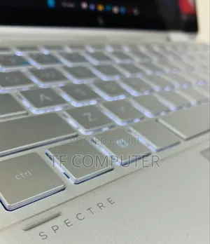 New Laptop HP Spectre 16GB Intel Core I5 SSD 1T