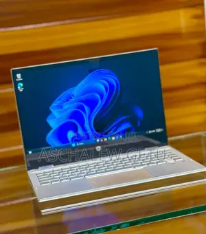 New Laptop HP Pavilion 15 8GB Intel Core I5 SSD 512GB