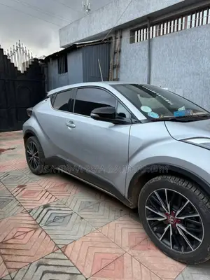 Toyota C-HR 2020 Silver