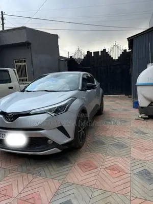 Toyota C-HR 2020 Silver
