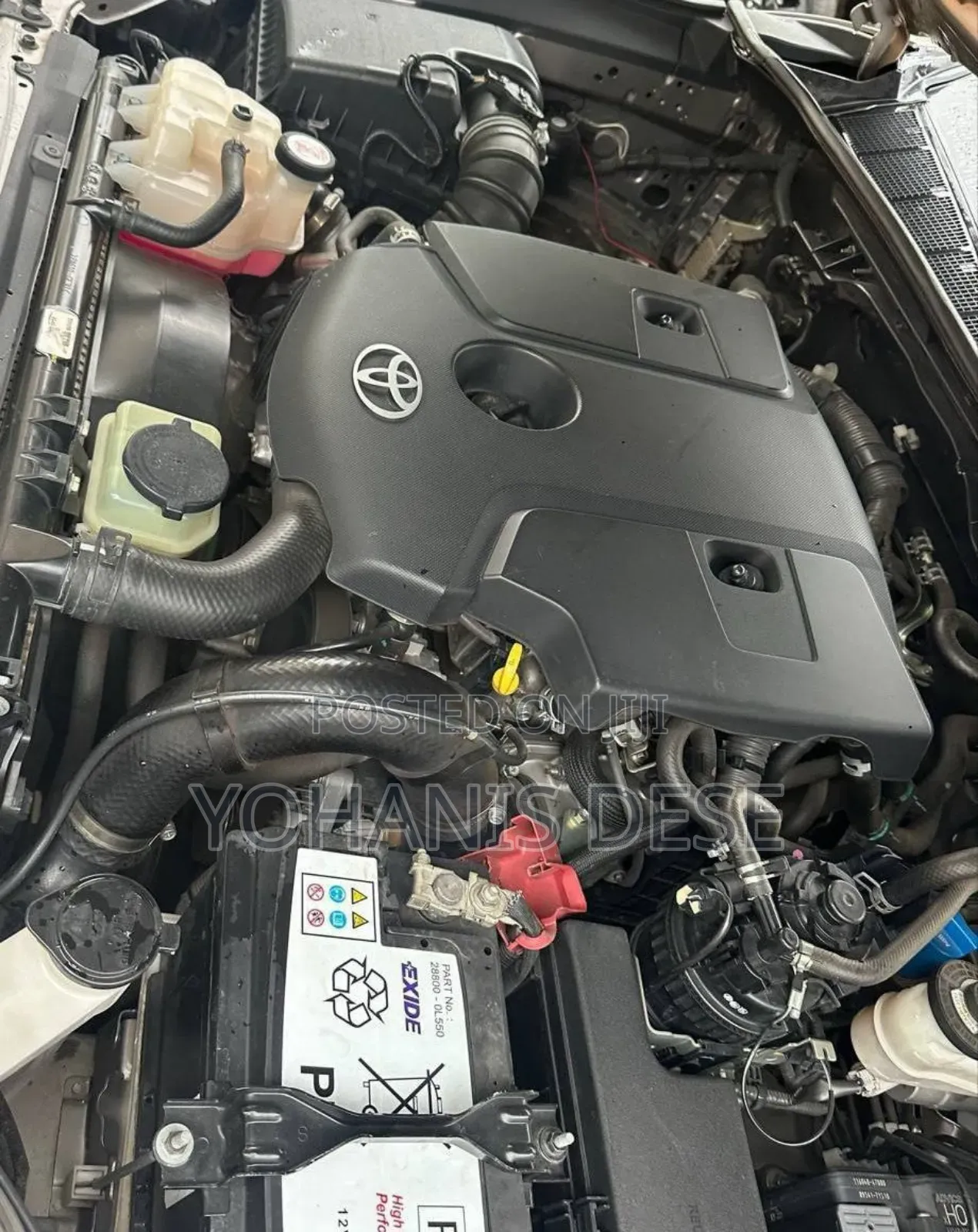 Toyota Hilux 2016 Blue