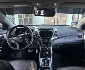 Hyundai Avante 2013 Silver