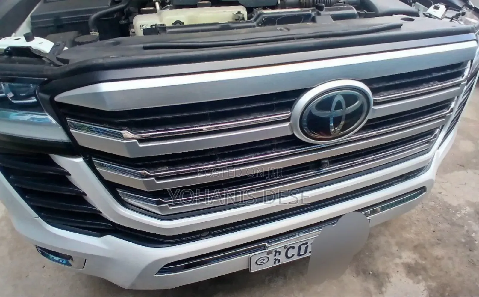 Toyota Land Cruiser 2023 White