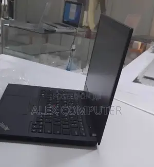 New Laptop Lenovo ThinkPad T495s 16GB AMD Ryzen 5 SSD 512GB
