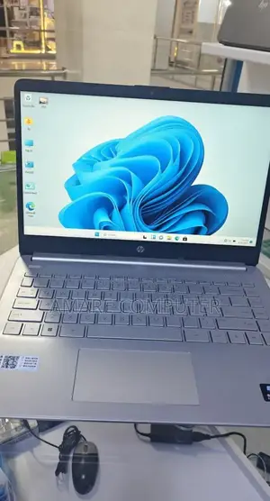 New Laptop HP Stream Notebook 16GB Intel Core I5 SSD 512GB