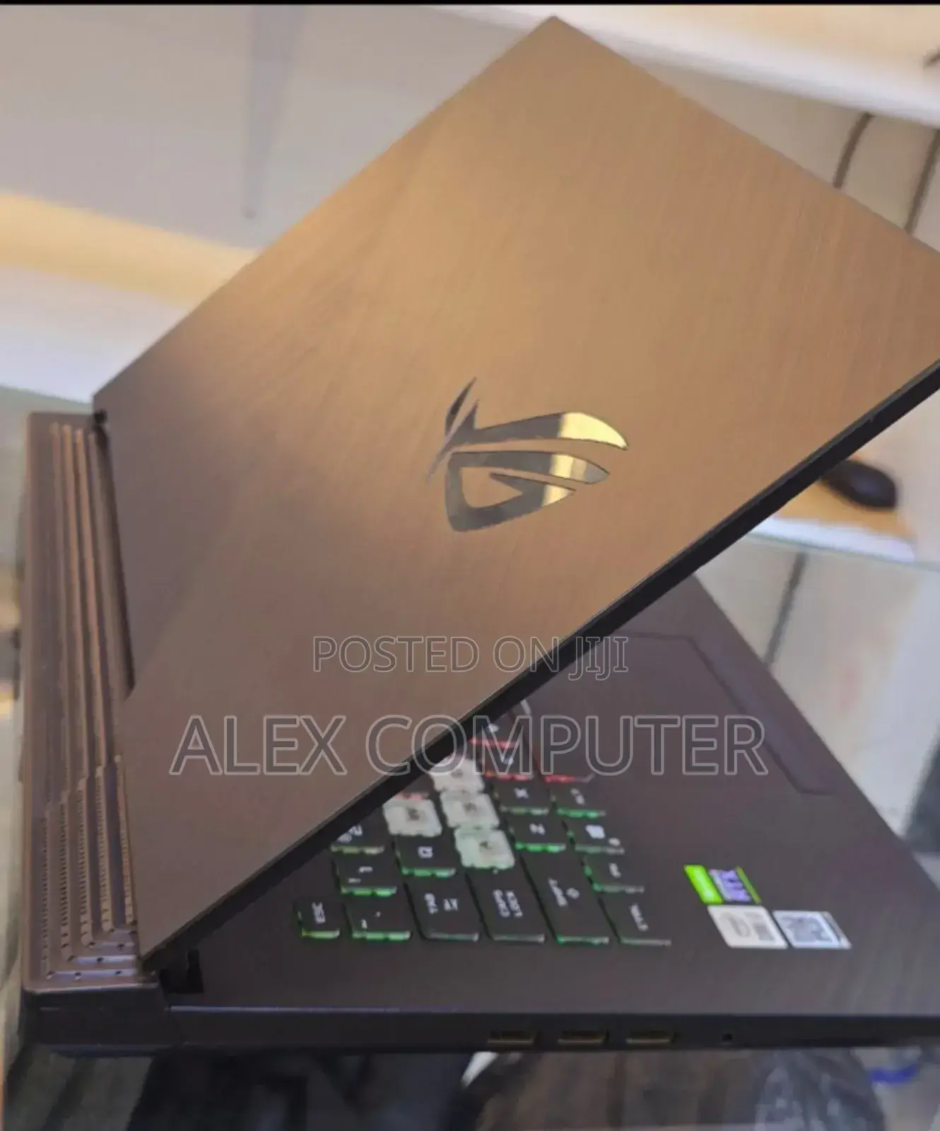 New Laptop Asus ROG Strix G15 16GB Intel Core I7 SSD 1T