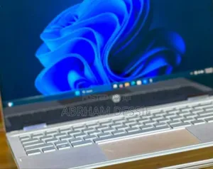 Photo - New Laptop HP Pavilion X360 8GB Intel Core I5 SSD 512GB