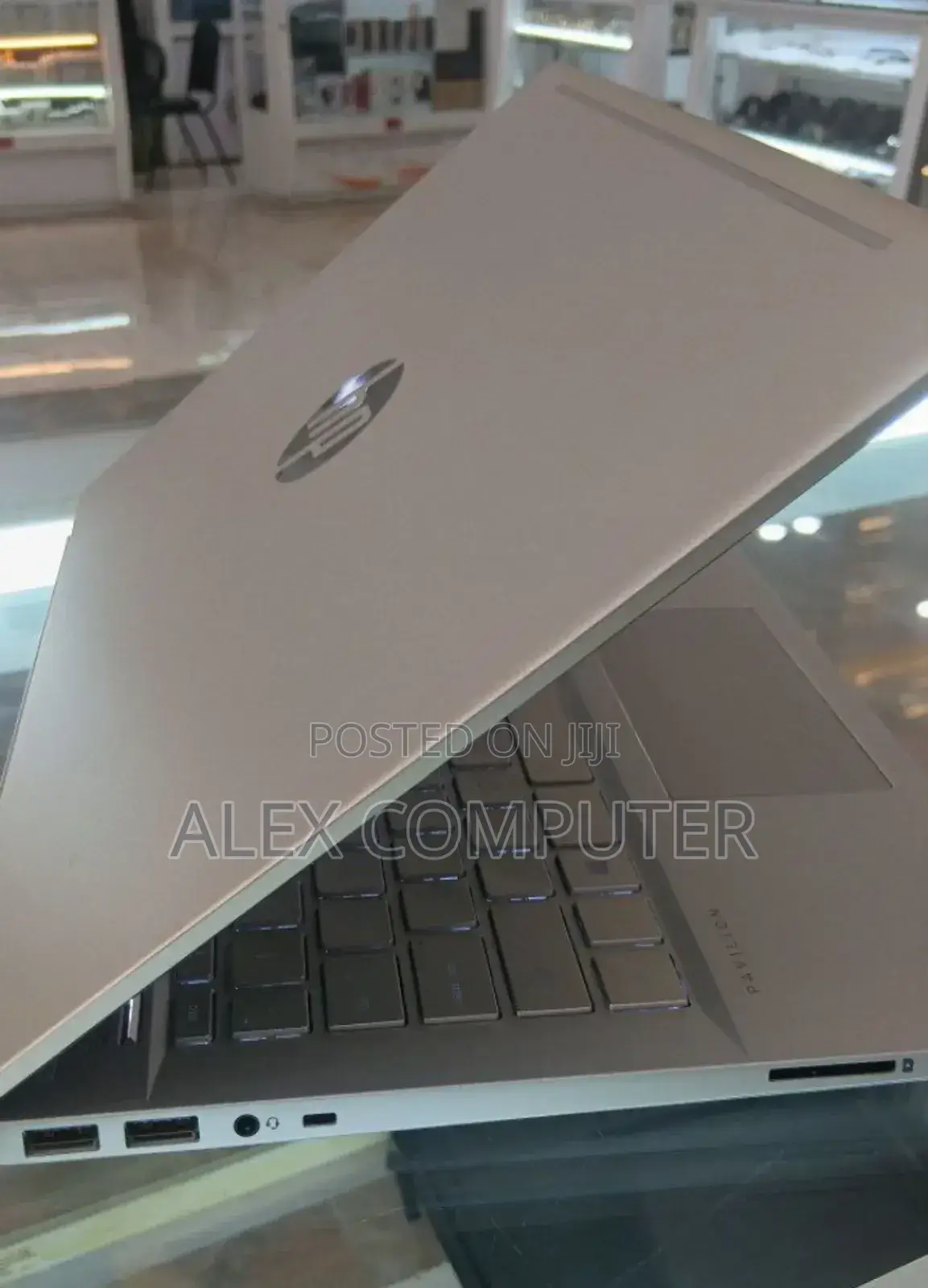 New Laptop HP Pavilion 14 16GB Intel Core I7 SSD 512GB