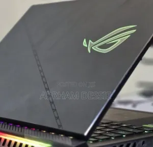 New Laptop Asus ROG Strix SCAR 15 32GB Intel Core I9 SSD 1T