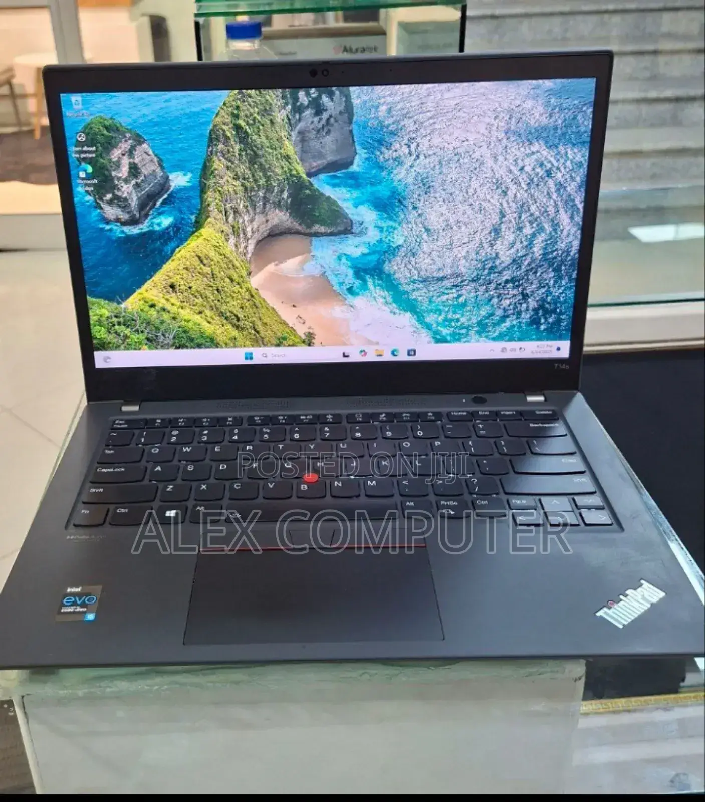 New Laptop Lenovo ThinkPad T14s G4 16GB Intel Core I5 SSD 512GB