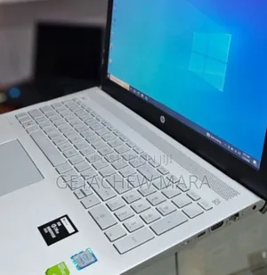 New Laptop HP Pavilion 15 8GB Intel Core I5 SSD 128GB