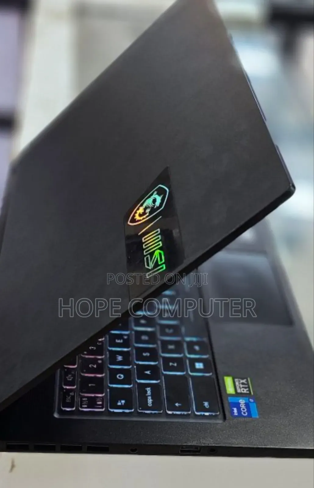 New Laptop MSI Stealth 16 AI Studio 16GB Intel Core I7 SSD 1T