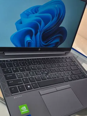 New Laptop HP ZBook X2 16GB Intel Core I7 SSD 512GB