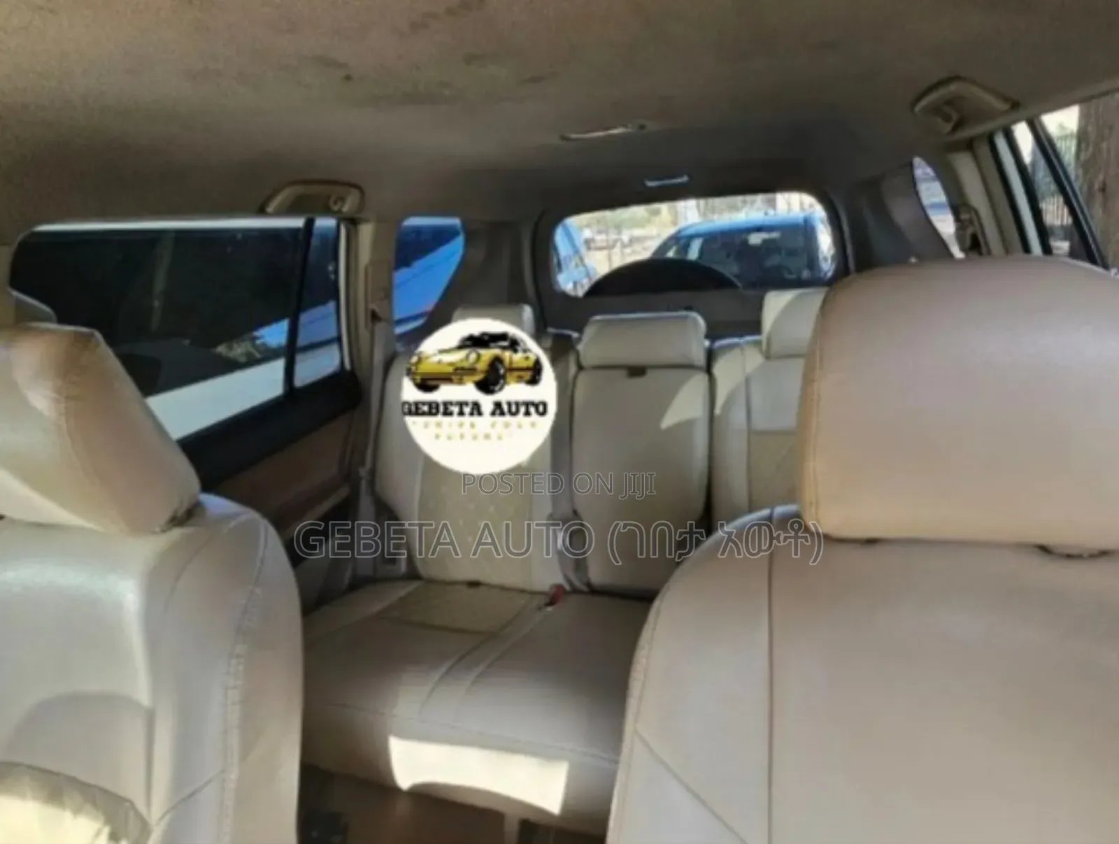 Toyota Land Cruiser 2011 White