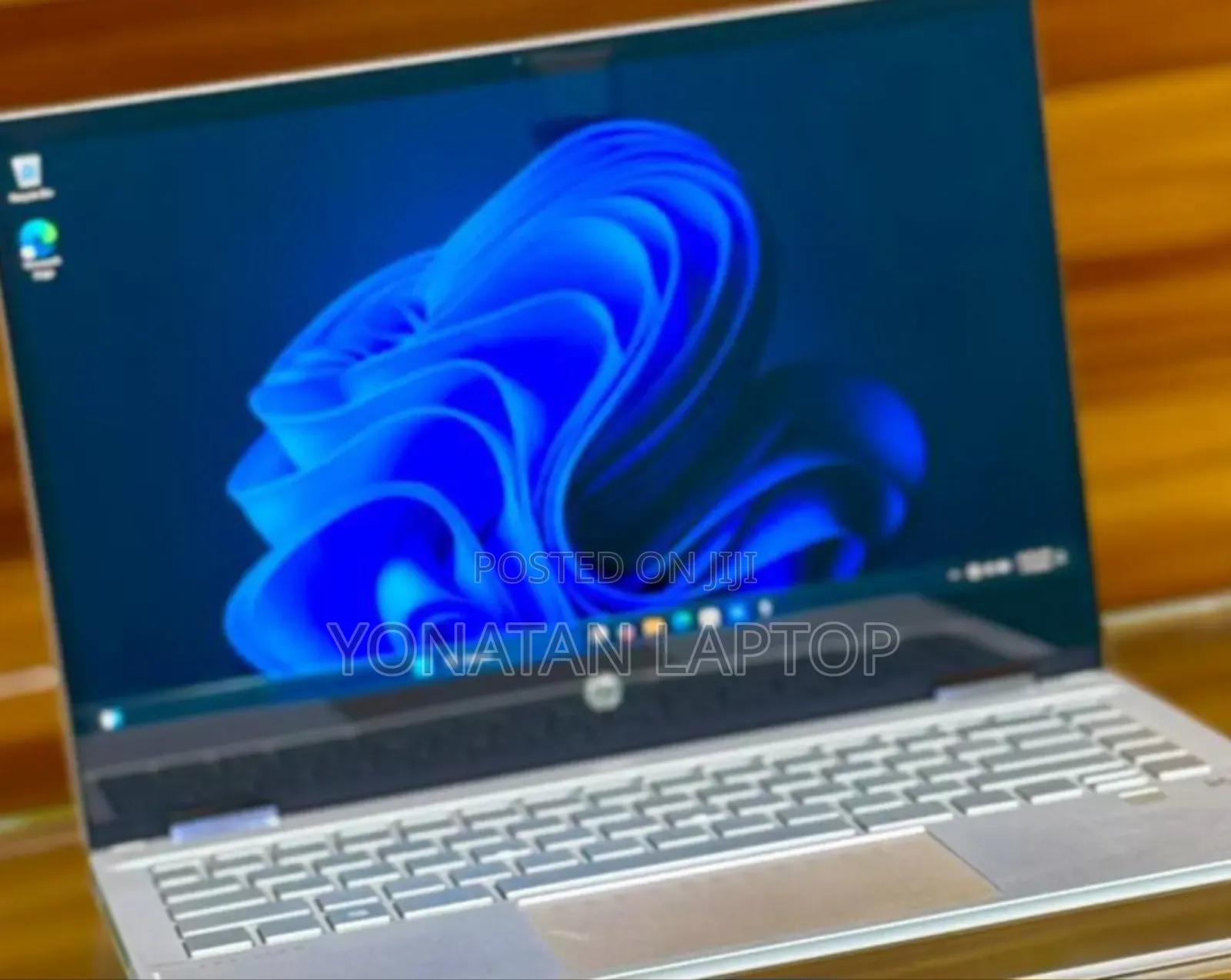 New Laptop HP Pavilion X360 8GB Intel Core I5 SSD 512GB