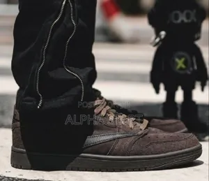 Air Jordan 1 Low Sp X Travis Scott ‘Velvet Brown Men’S Shoes