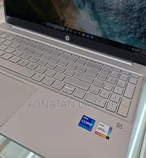 New Laptop HP Pavilion 11 16GB Intel Core I7 SSD 512GB