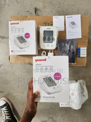 Photo - Digital Blood Pressuer Monitor才是yuwell Bp Monitor New