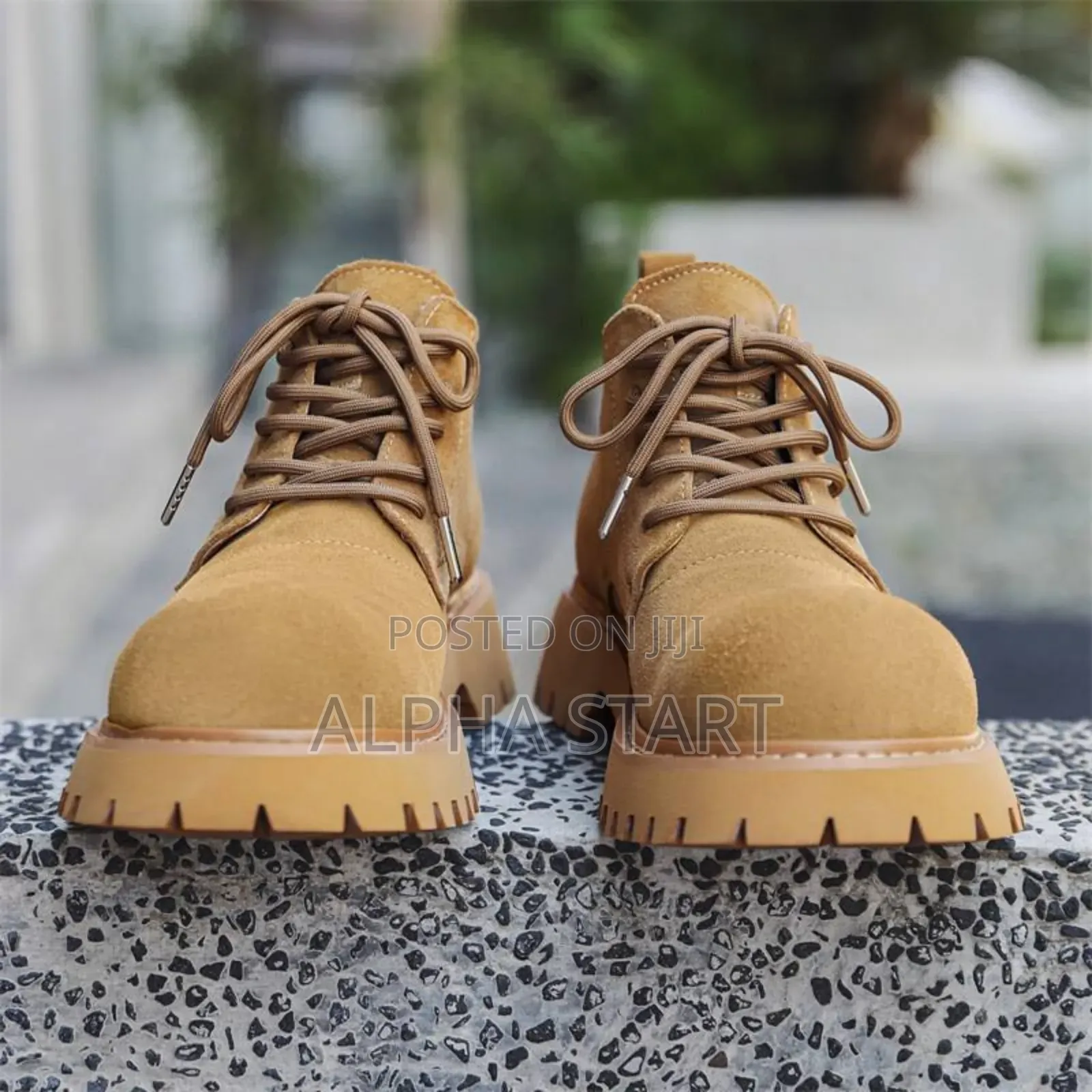 Classic British Round Toe Lace Up ‘Light Khaki’ Suede Men’S