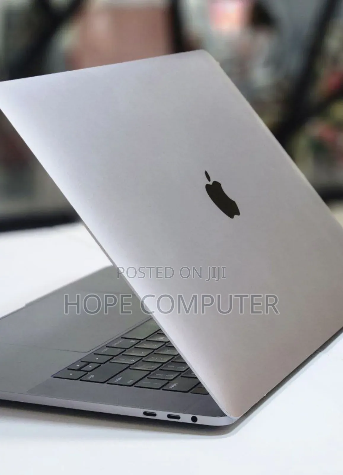 New Laptop Apple MacBook Pro 2016 16GB Intel Core I7 SSD 256GB