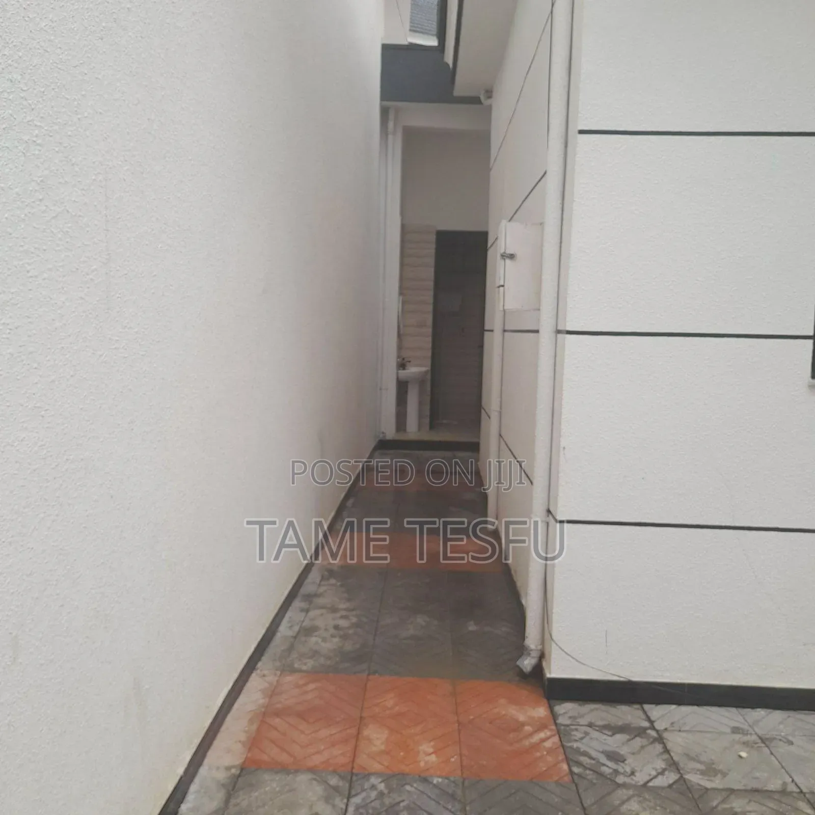 Furnished 3bdrm Villa in Cmc Meri, Bole for sale