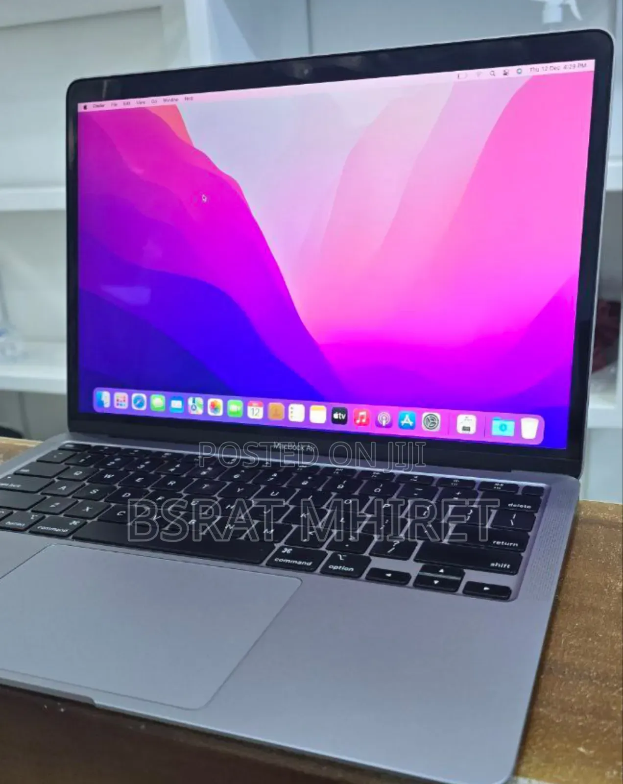 New Laptop Apple MacBook Air 2020 M1 8GB Apple M1 SSD 256GB