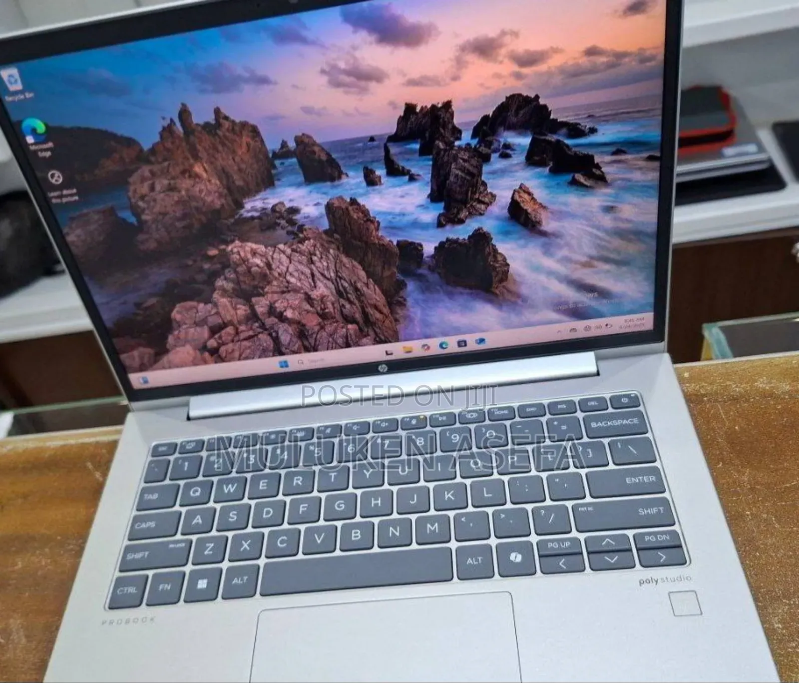 New Laptop HP ProBook 440 8GB Intel Core Ultra 5 SSD 512GB