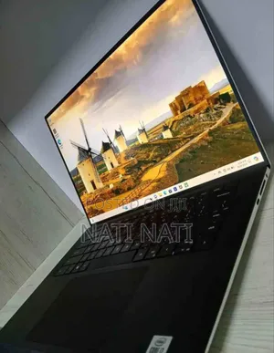 New Laptop Dell XPS 15 16GB Intel Core I7 SSD 512GB