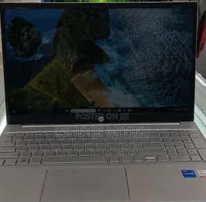 New Laptop HP 16GB Intel Core I7 SSD 512GB