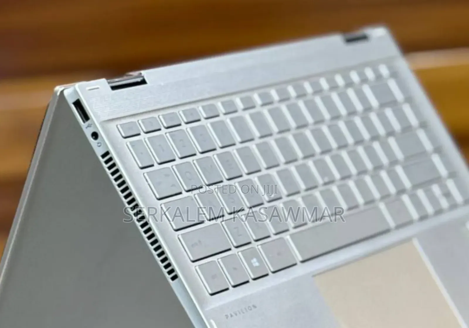 New Laptop HP Pavilion X360 8GB Intel Core I5 SSD 512GB