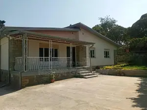 3bdrm Villa in Villa For Rent Near, Yeka for rent