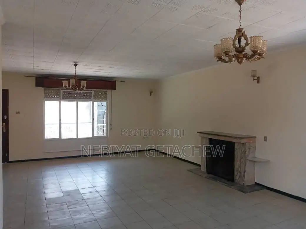 3bdrm Villa in Villa For Rent Near, Yeka for rent