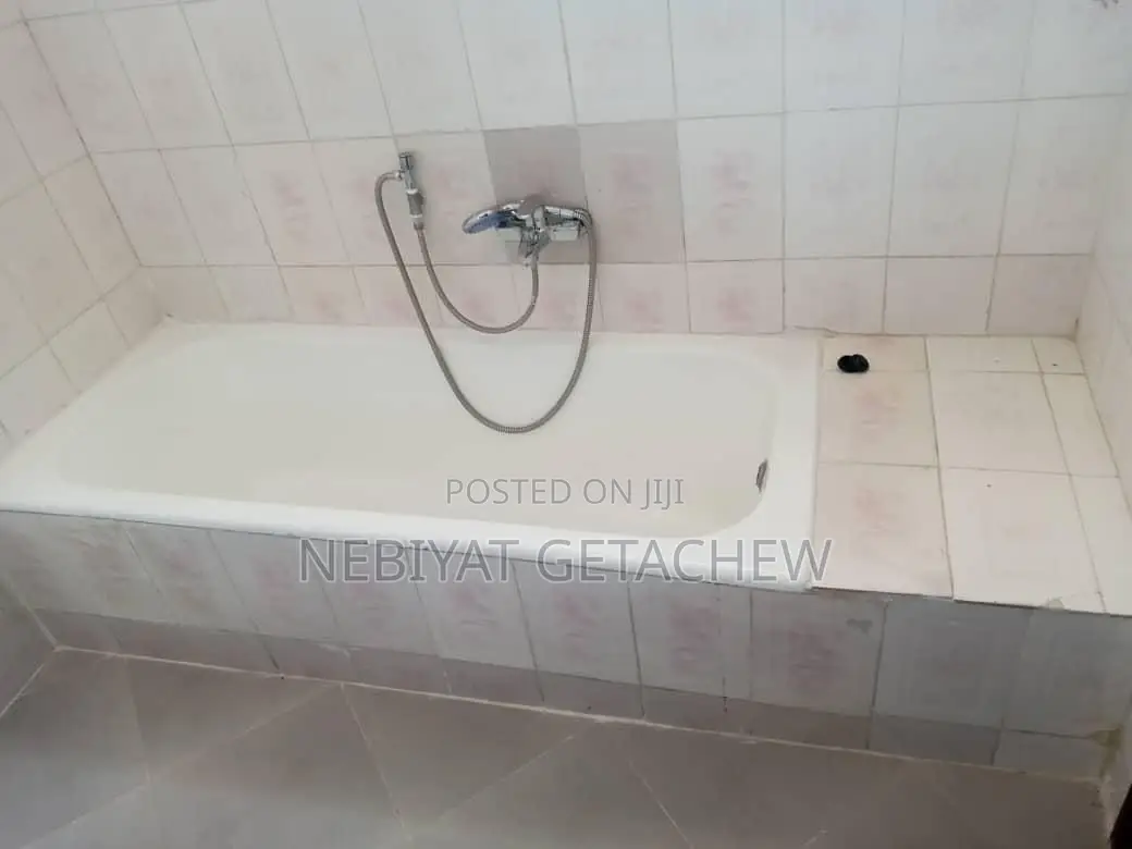 3bdrm Villa in Villa For Rent Near, Yeka for rent