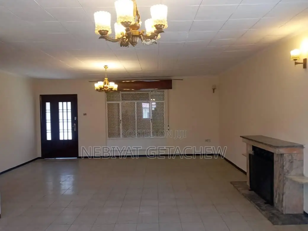 3bdrm Villa in Villa For Rent Near, Yeka for rent