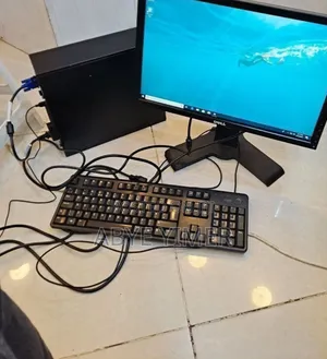 Photo - New Desktop Computer Dell OptiPlex 3020 4GB Intel Core I5 HDD 500GB