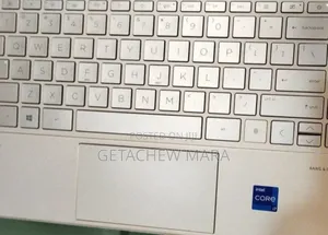 New Laptop HP Envy X360 8GB Intel Core I7 SSD 512GB