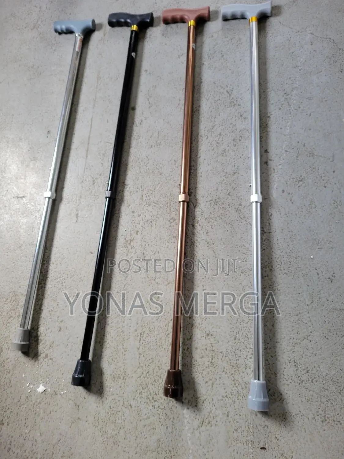 Balance,Walking Stick炙٨stress on Joint or Aiding in Recovery