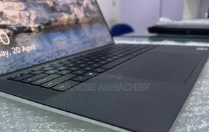 Photo - New Laptop Dell XPS 15 16GB Intel Core I7 SSD 512GB