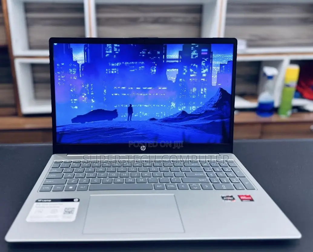 New Laptop HP Stream Notebook 8GB AMD Ryzen 3 SSD 256GB