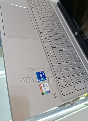 New Laptop HP Pavilion 15 16GB Intel Core I7 SSD 512GB