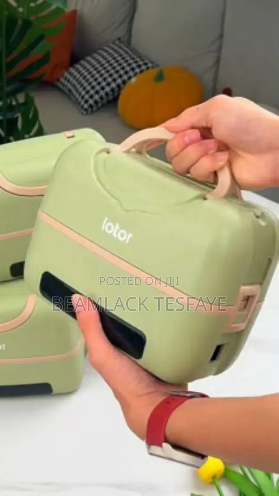 Cooker Lunch Box
ባለ ሶኬት ምግብ ማሞቂያ ምሳቃ!