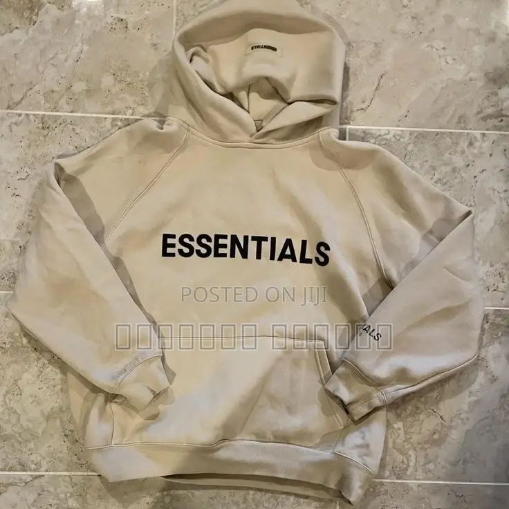 Cream Hoodie – Smooth Style, All-Day Comfort