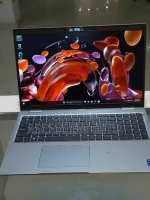 Photo - New Laptop Dell Latitude 5540 16GB Intel Core I7 SSD 512GB