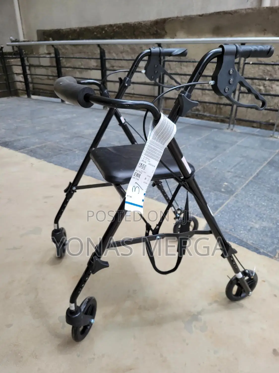 Walker Mobility Walking Aid Support 286lbs for Adults(Black)