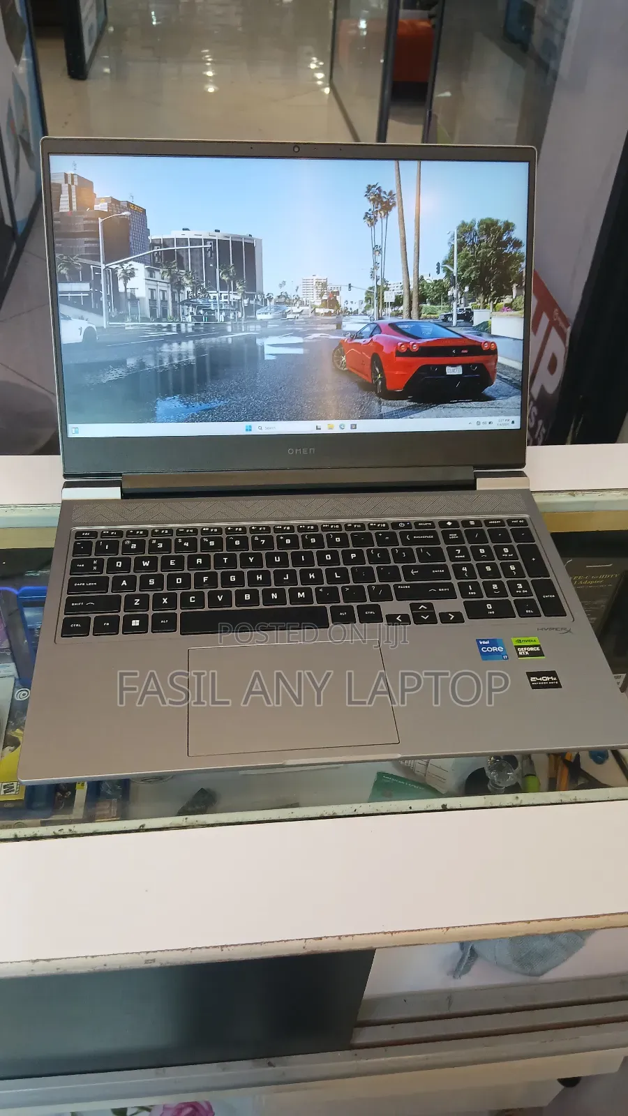 New Laptop HP Omen 17 8GB Intel Core I7 SSD 1T