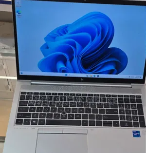 New Laptop HP EliteBook 850 G8 16GB Intel Core I7 SSD 512GB